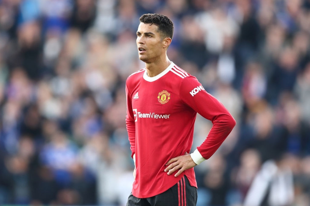 Ngay từ lúc Ronaldo về Man United, và giai đoạn khó khăn bắt đầu ập đến từ trận thua Aston Villa 1-0 tại Old Trafford, BLĐ Quỷ đỏ đã đồng thuận việc ủng hộ Ole và các cộng sự cho chiến dịch của Man United trong mùa giải này